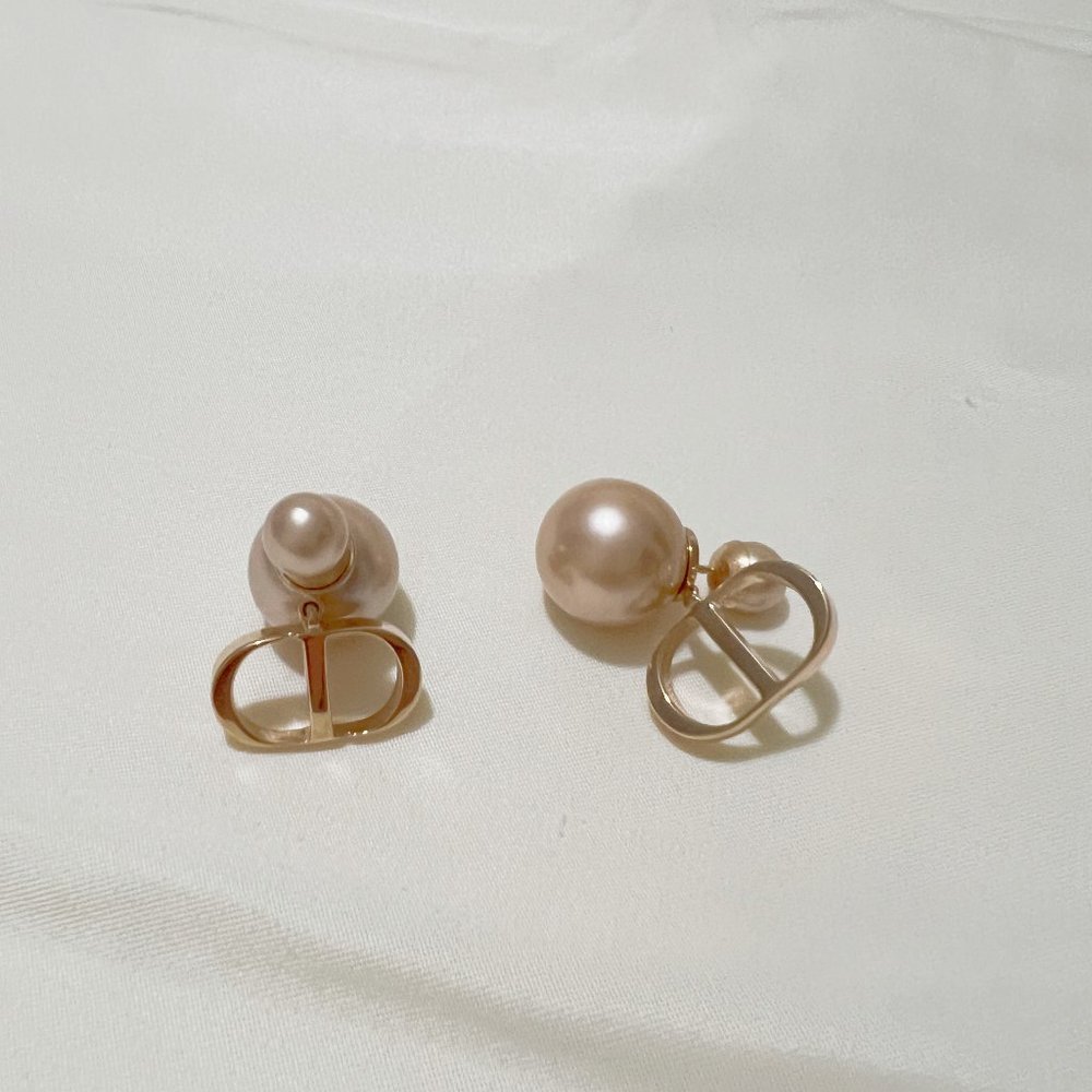 DIOR TRIBALES EARRINGS Pink-Finish Metal and Pink Resin Pearls E1293TRIRS_D09P